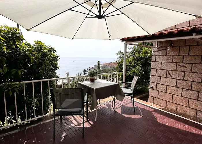Naranca Old View Apartment